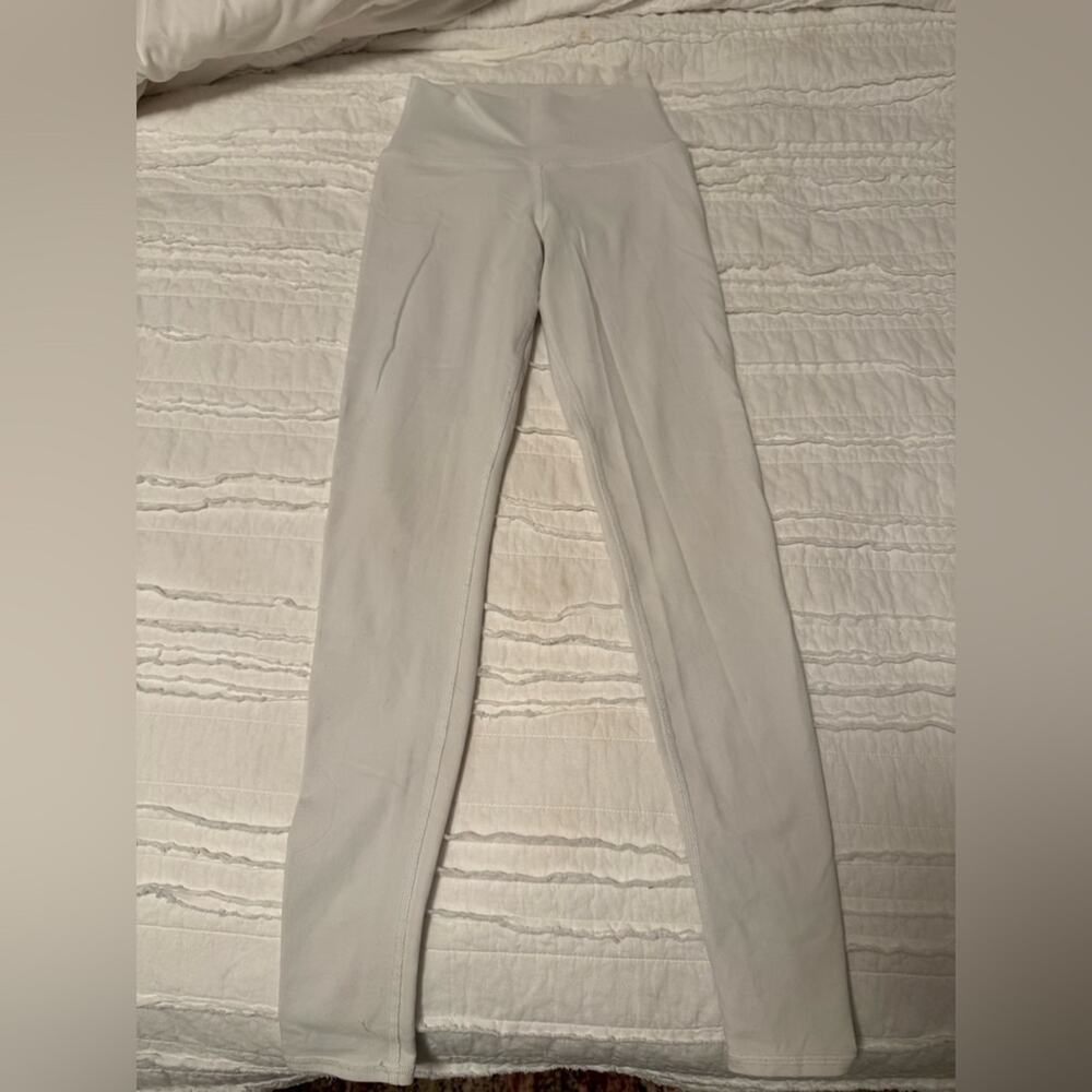 ALO Soft Mesh Lining White Leggings